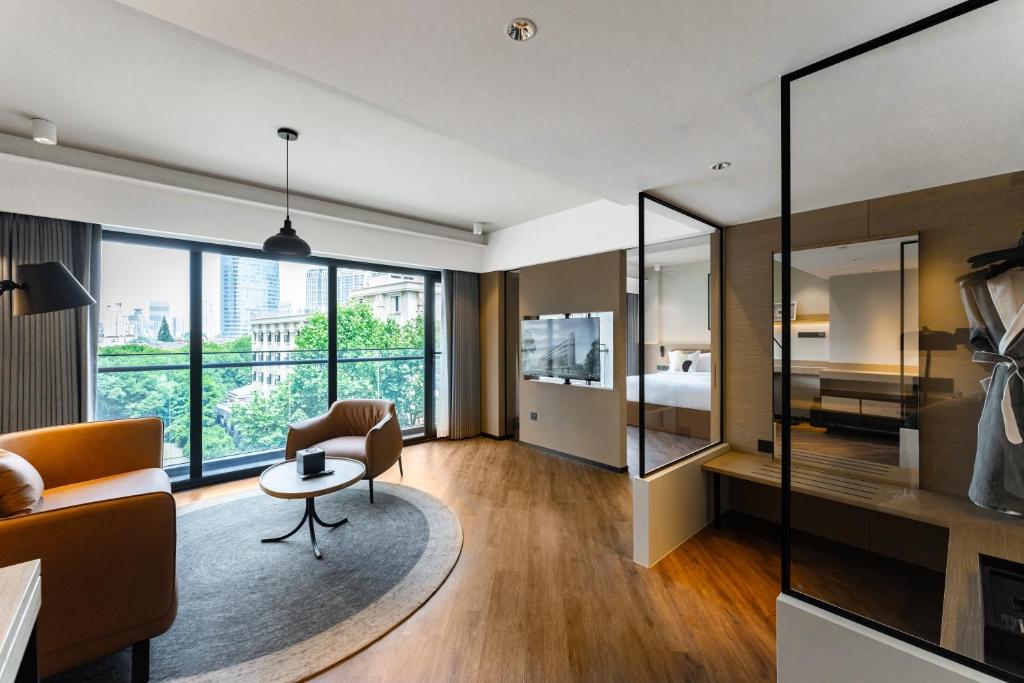 Kuchyň nebo kuchyňský kout v ubytování Mia Hotel - Shanghai Xuhui Jiaotong University
