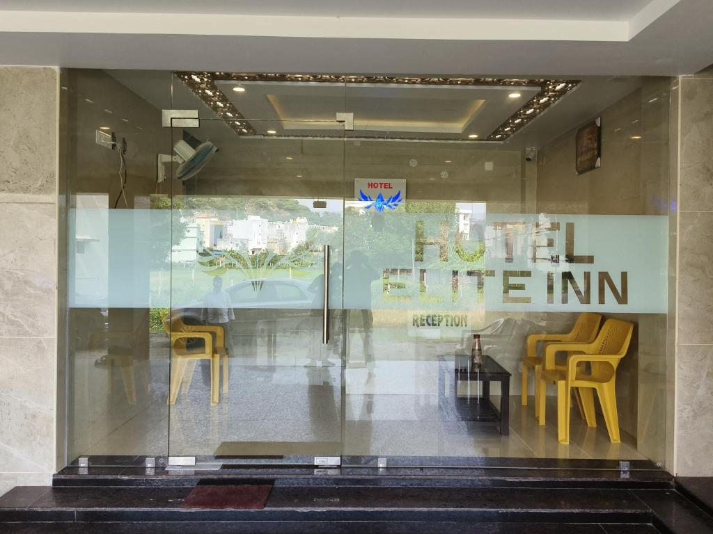 Fotografie z fotogalerie ubytování Hotel Elite Inn v destinaci Srikalahasti