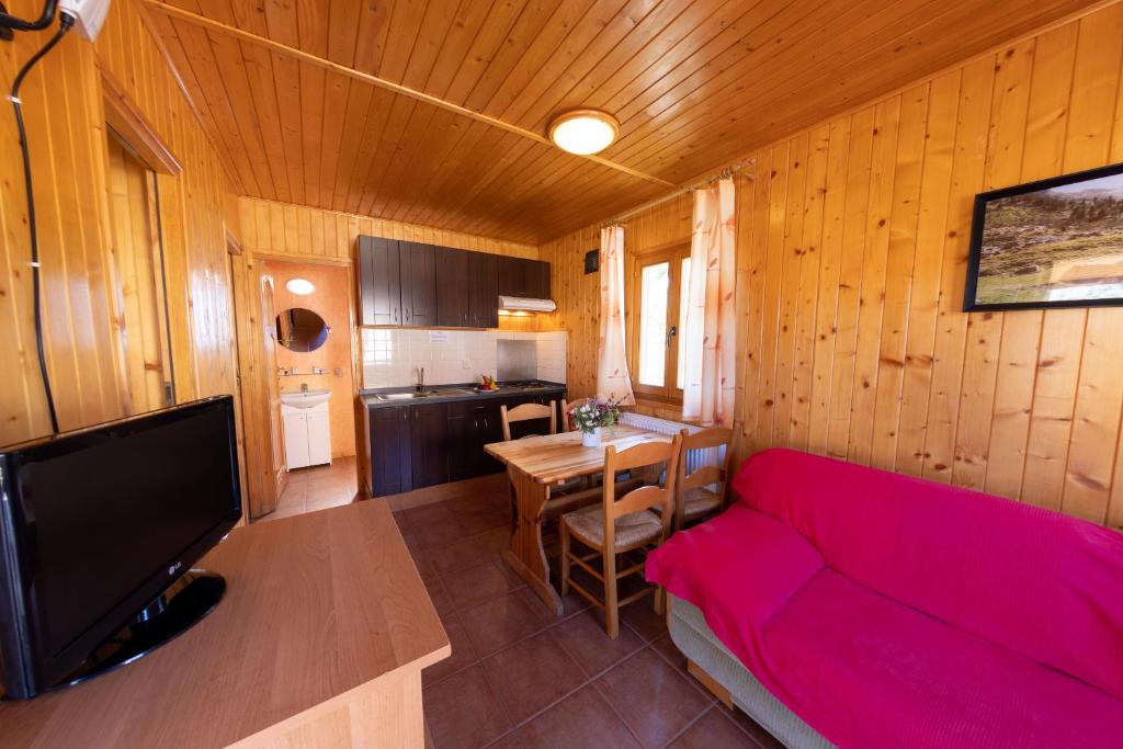 Kuchyň nebo kuchyňský kout v ubytování Bungalowpark Isábena