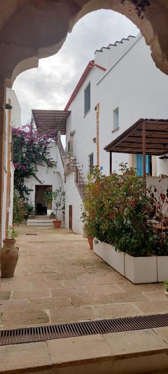 The building in which the holiday home is located