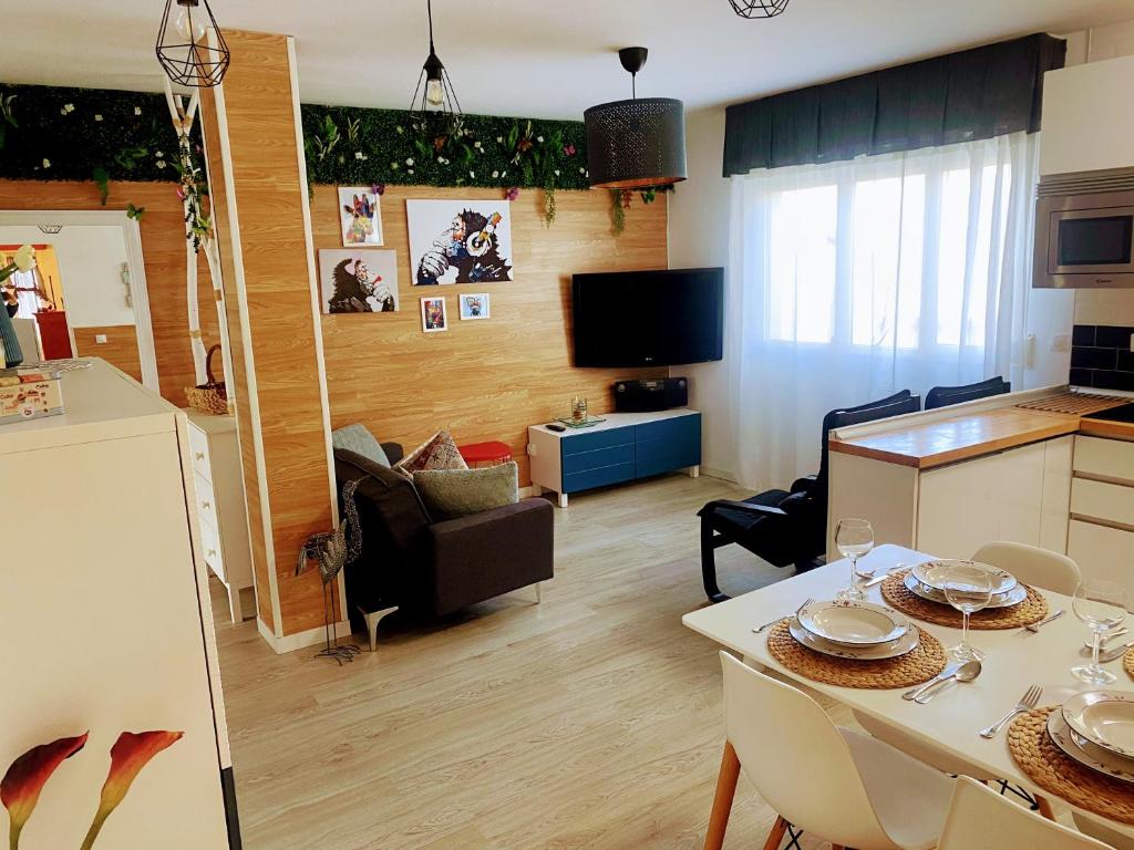 Kuchyň nebo kuchyňský kout v ubytování ViBes Luanco - Ático con Terraza