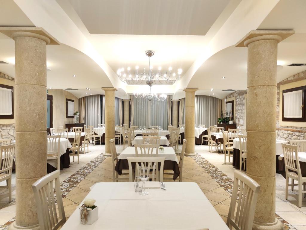 Restaurace v ubytování Tenuta Albertini