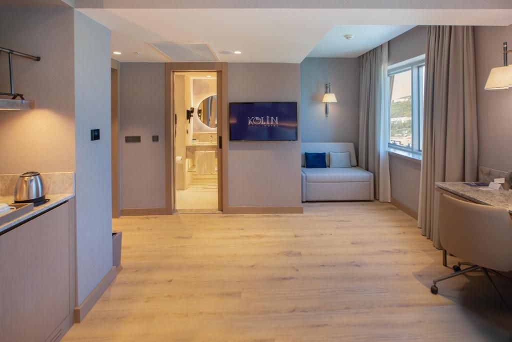 TV a/nebo společenská místnost v ubytování Kolin Hotel Spa & Convention Center