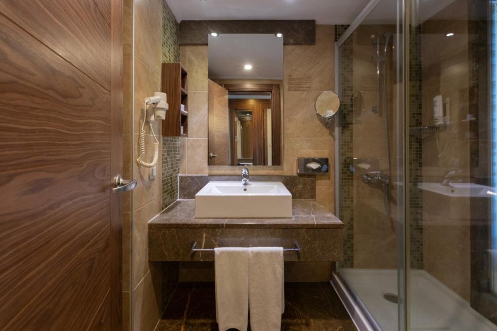 Koupelna v ubytování Kolin Hotel Spa & Convention Center