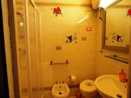 Hostel Pisa Tower - Bed In 4-Bed Female Dormitory Room
