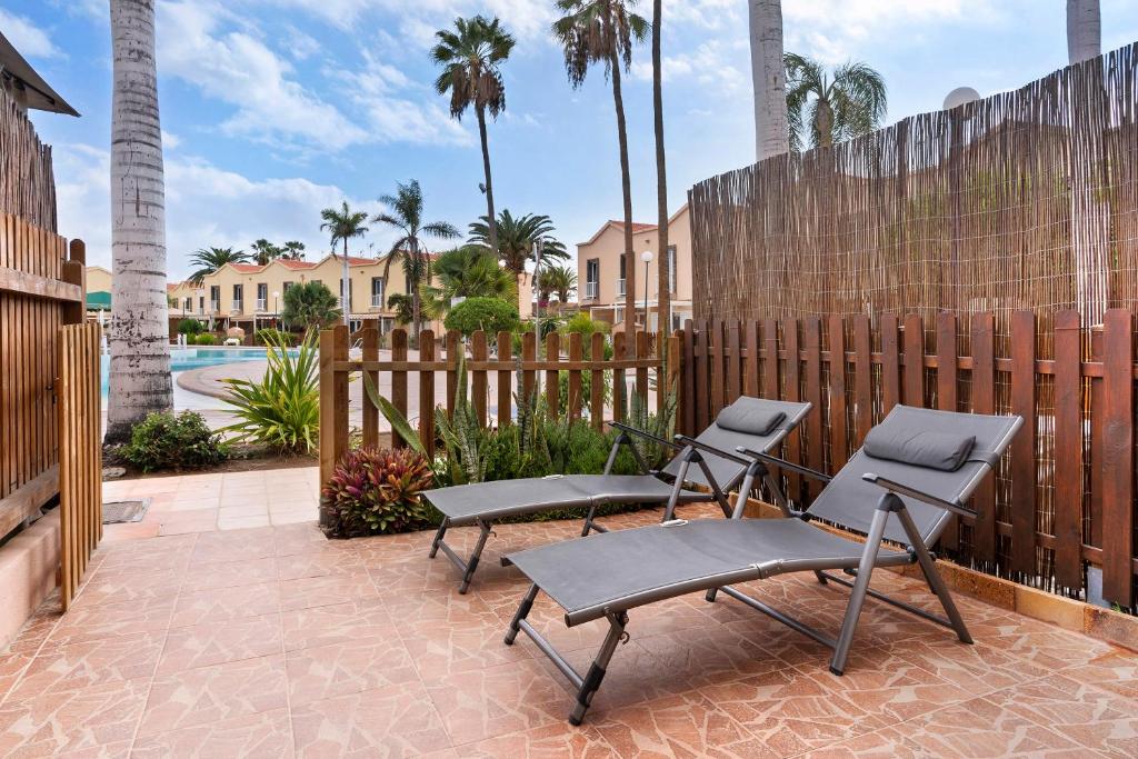 Bazén v ubytování Bungalow Green Oasis nebo v jeho okolí