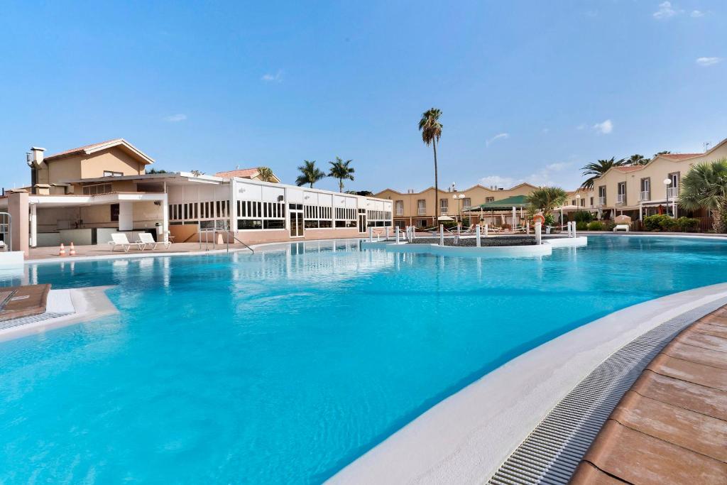 Bazén v ubytování Bungalow Green Oasis nebo v jeho okolí