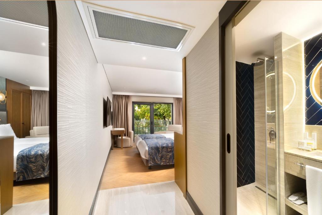 Bentley Hotel Old City-Special Class - 9