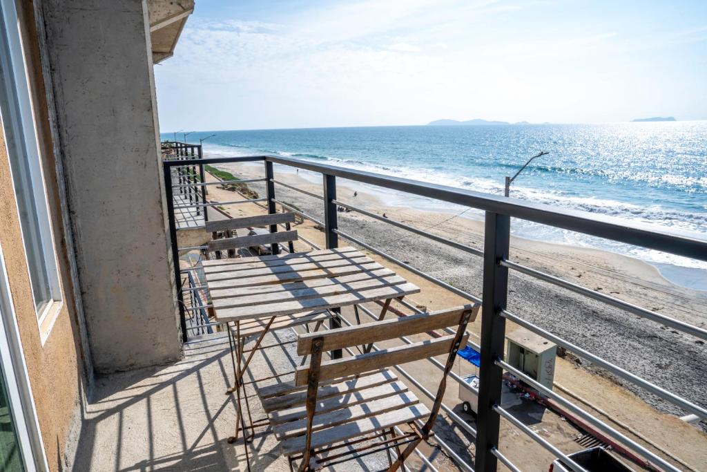 Beachfront Charming 1 Bdr 1 Bth, Tijuana (updated prices 2024)