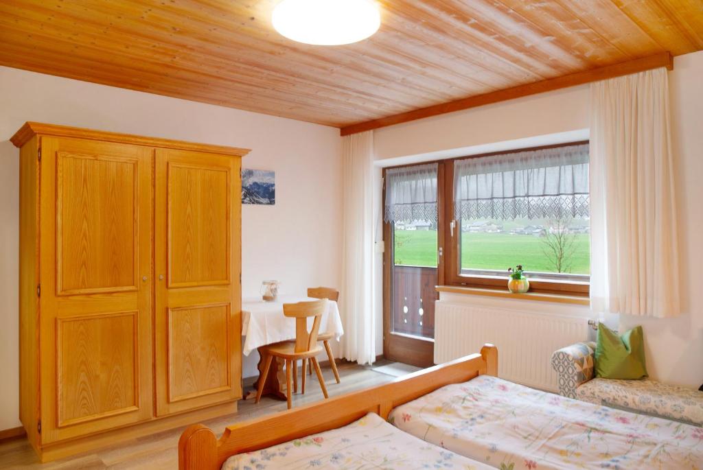 Postel nebo postele na pokoji v ubytování Haus Bergfrieden