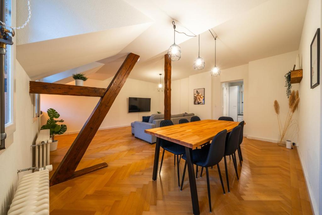 Istumisnurk majutusasutuses Old town apt in the heart of Thun with garden