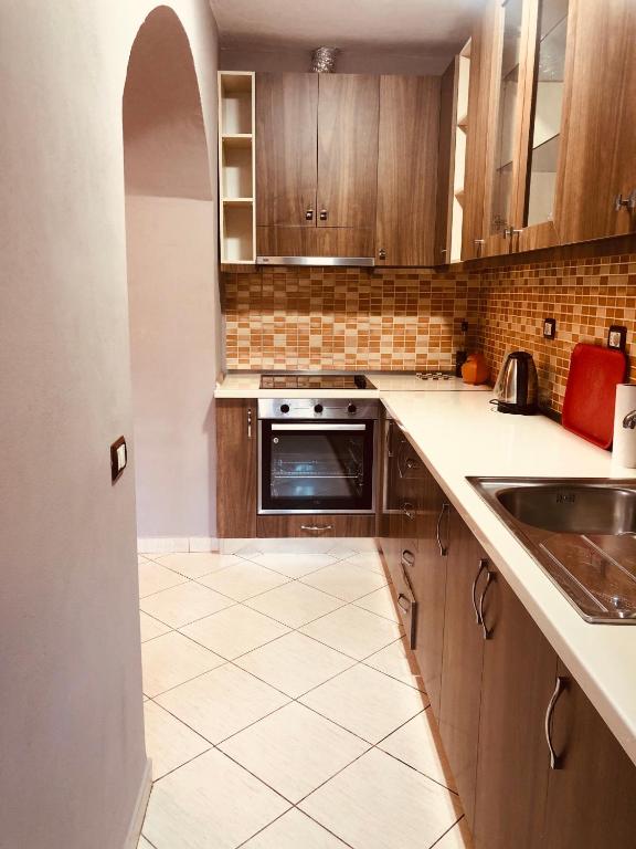 Qemal Stafa Apartment - Imazhi 3