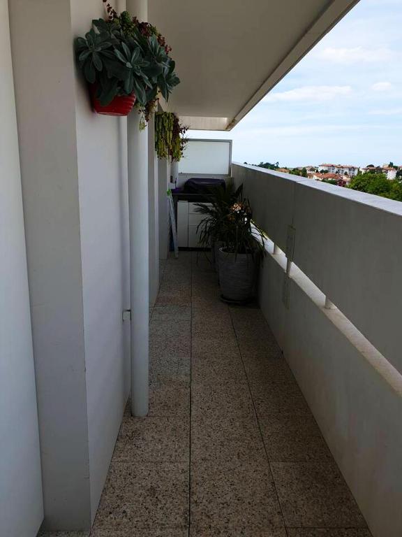 Balkon oz. terasa v nastanitvi Appartement de 2 chambres avec vue sur la ville balcon amenage et wifi a Anglet