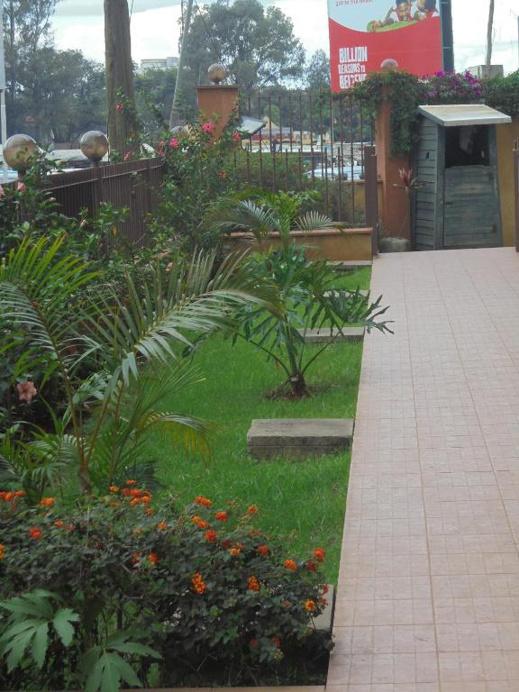 Zahrada ubytování Nairobi Transit Hotel