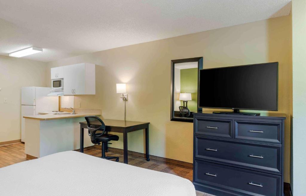 Extended Stay America Select Suites - Atlanta - Marietta - Windy Hill - Queen Studio - Non-Smoking