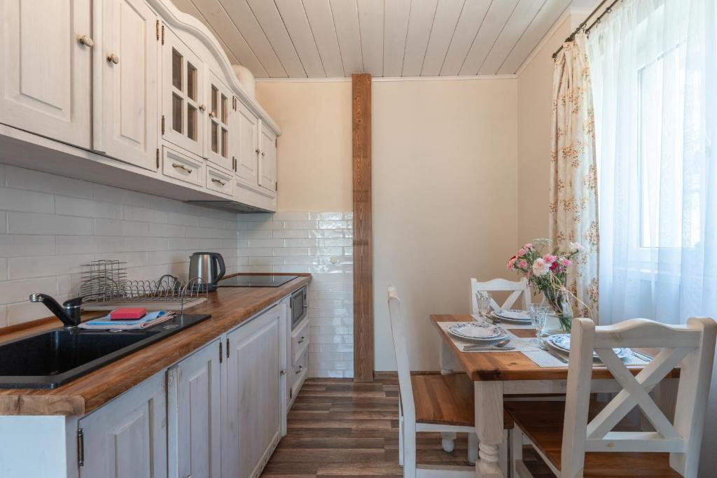 Domki i Apartamenty Cicha Dolina z jacuzzi - 9