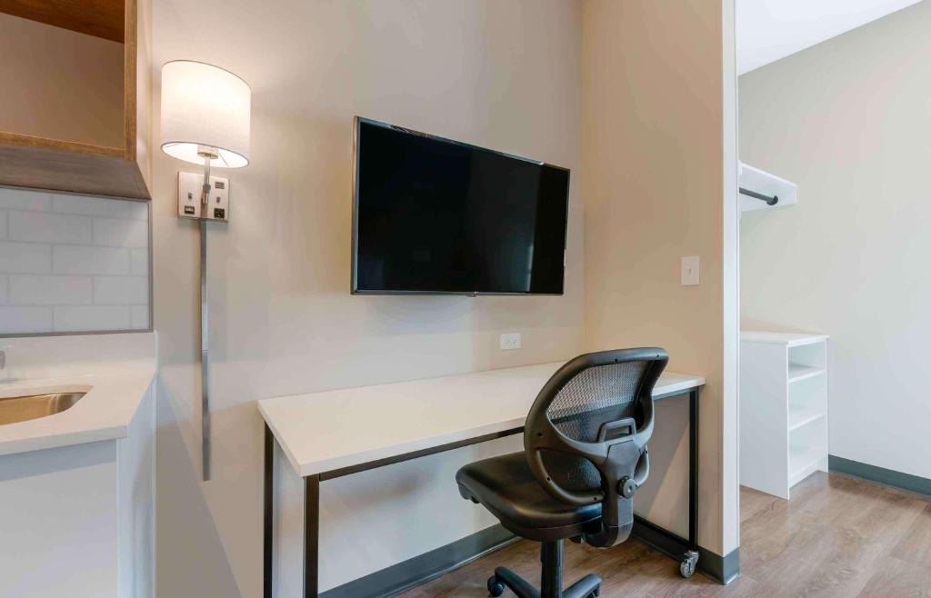 Extended Stay America Premier Suites - Orlando - Sanford photo
