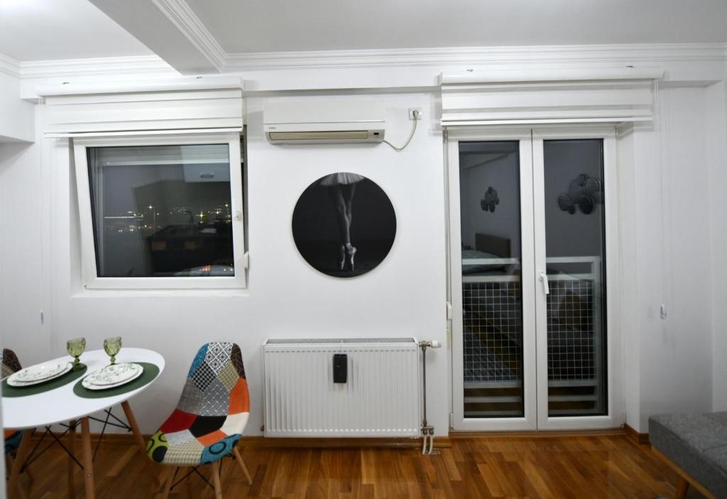 Mynd úr myndasafni af Apartman-studio “Suzana” í Čačak