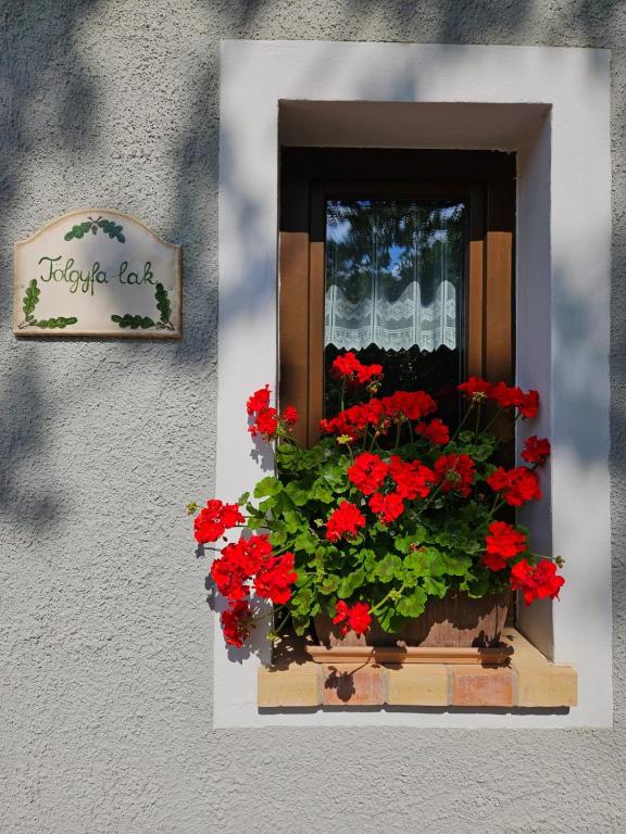 Zdjęcie z galerii obiektu Kosbor Vendégház w mieście Monoszló