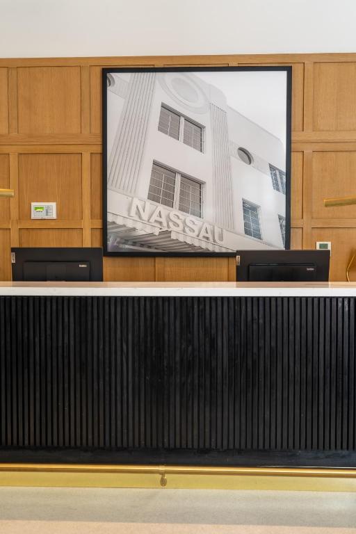 Nassau Suite South Beach, an All Suite Hotel photo