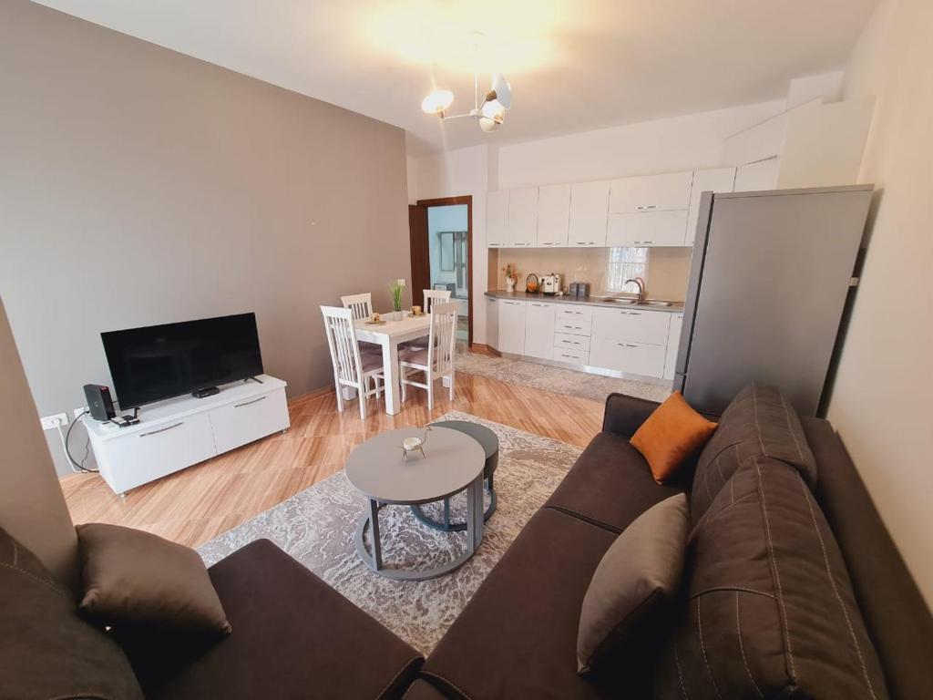 COLI Apartments - 56 - Imazhi 2