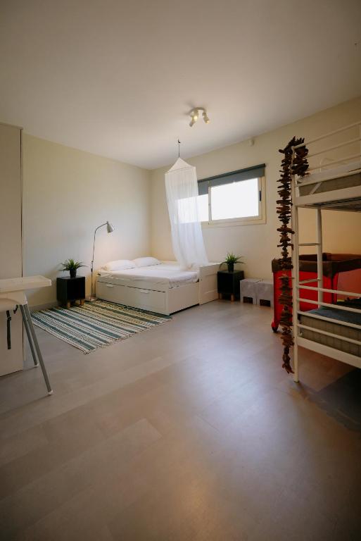Posteľ alebo postele v izbe v ubytovaní Villa Treehouse by Alvent Holidays