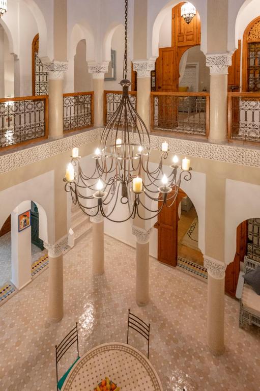 Posezení v ubytování Riad Dar Azal