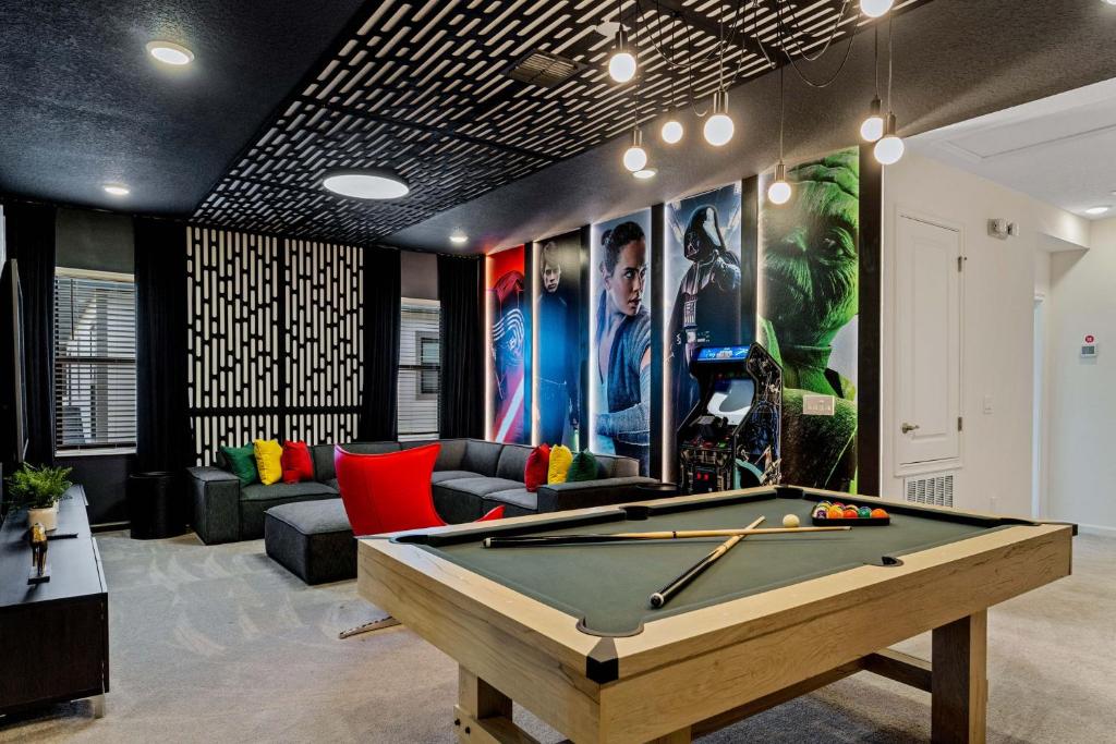 a billiard room with a pool table at 6103 High Seas Drive in Orlando