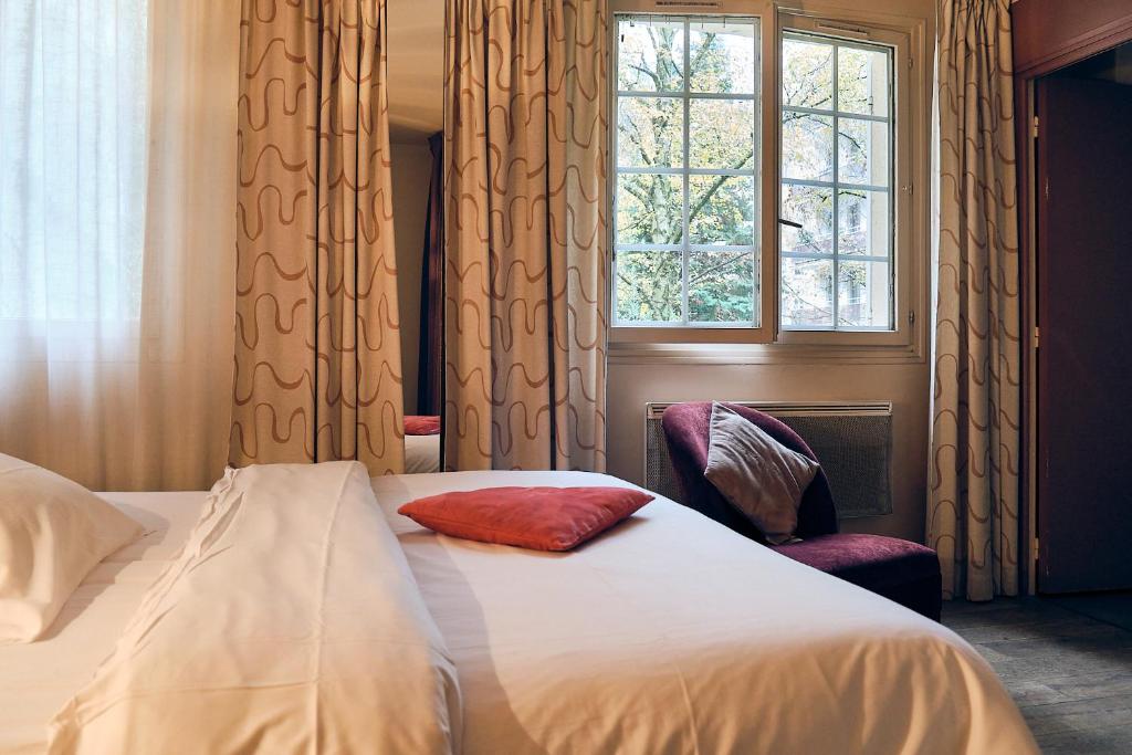 Le Vert Galant - Auberge Etchegorry - Resim 17