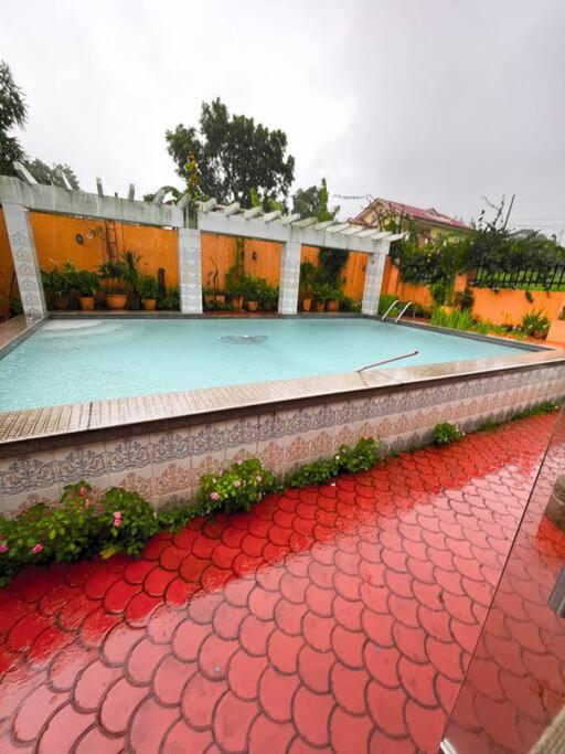 Lovely & Cozy House with Pool in Tagaytay, Tagaytay (updated prices 2024)