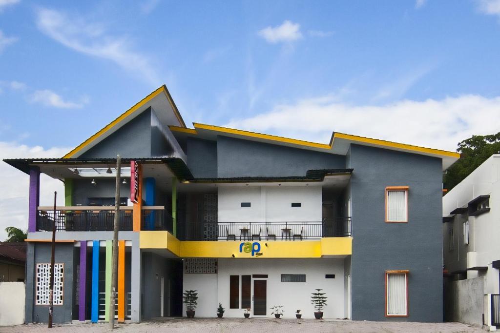 Budova, kde se hotel nachází