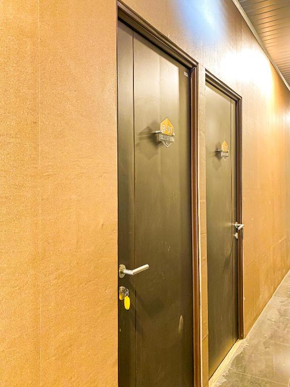 Fotografie z fotogalerie ubytování DJURAGAN KAMAR SUHAT v destinaci Kasri