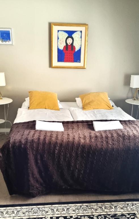 Wanha Neuvola Guesthouse - Eenvoudige Driepersoonskamer Met Gedeelde Badkamer