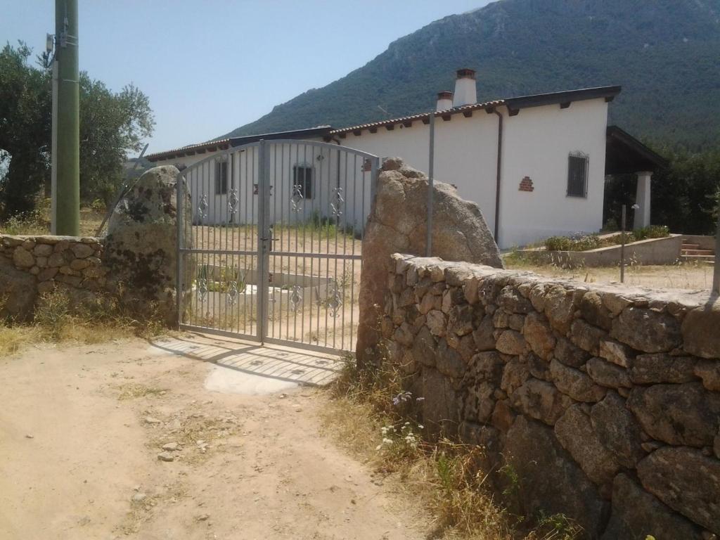 Casa Corofulu Oliena - IUN P2139 - Casa De Dos Dormitorios