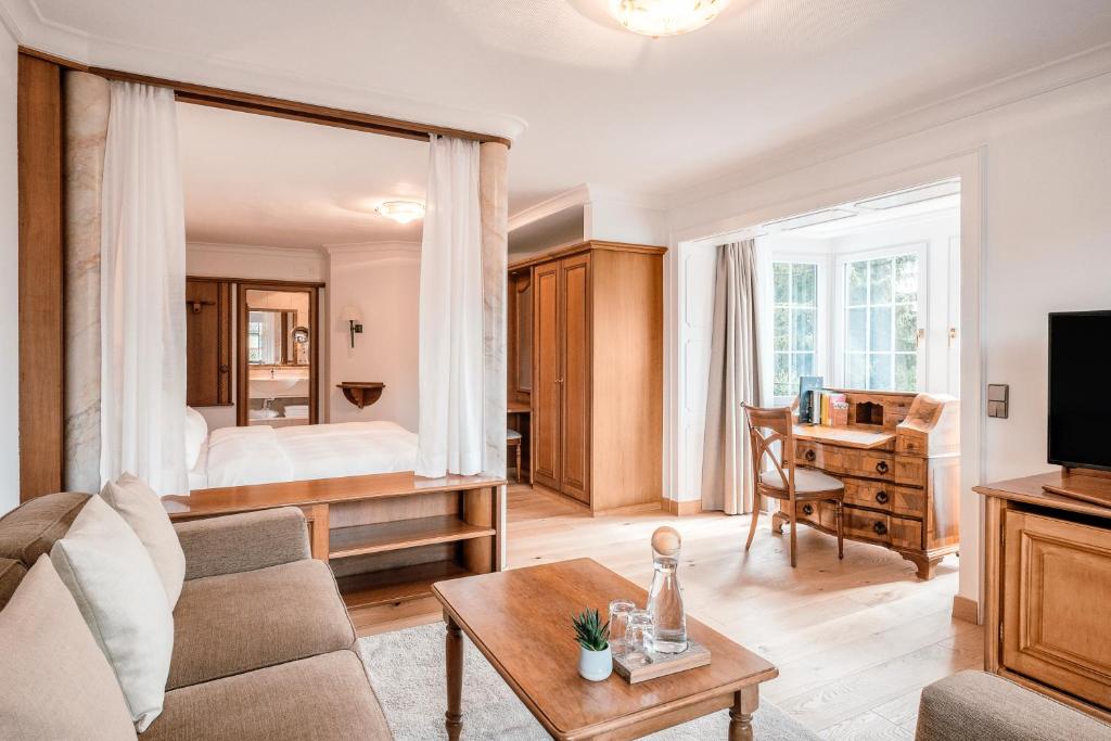 ADLER HÄUSERN Gourmet & Spa Hotel - Family Room Country Style With Balcony