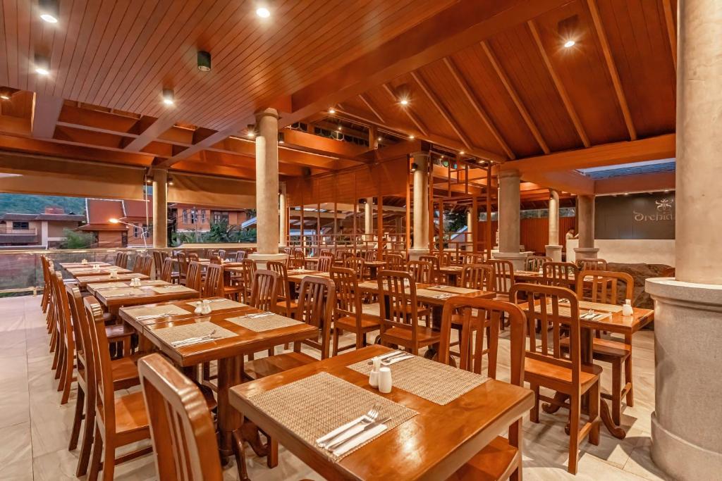 Restaurace v ubytování Orchidacea Resort - Kata Beach