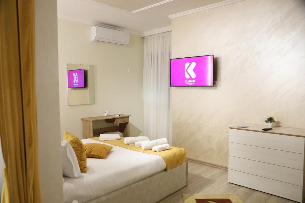 City Center Tirana luxury Orange Apartment 9B - Image 5