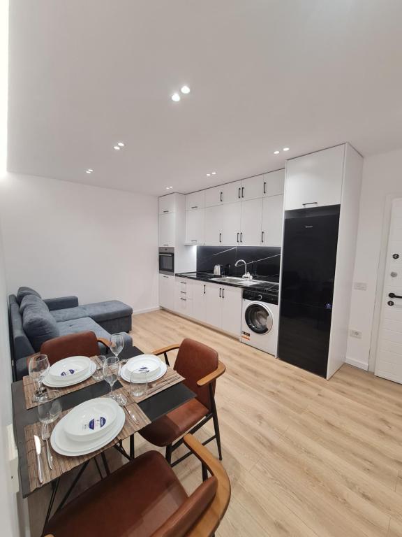 AM LUXURY APARTMENT - Imazhi 4