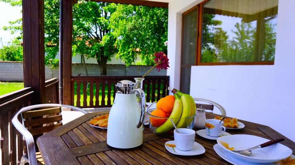 Вила Нолан с басейн - Villa Nolan with private pool - Casa Natalizia