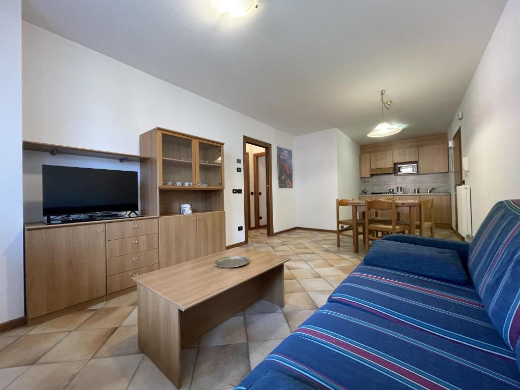 Μια τηλεόραση ή/και κέντρο ψυχαγωγίας στο 081 Trilocale Baldino, Pinzolo