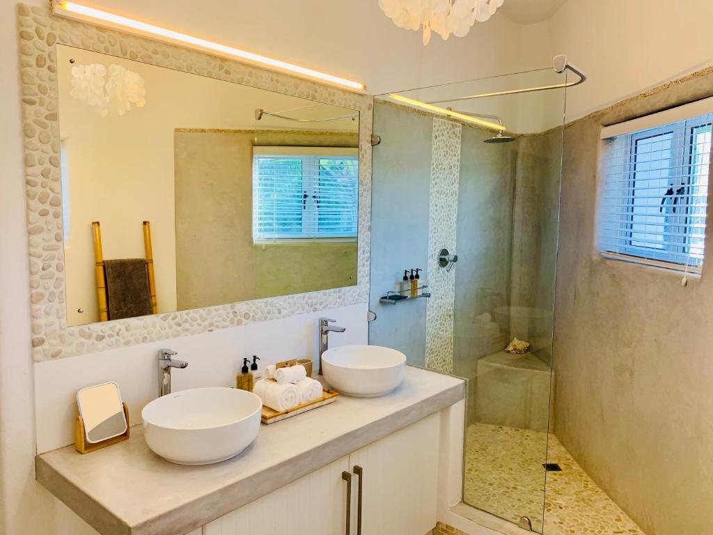Koupelna v ubytování Villa Santorini