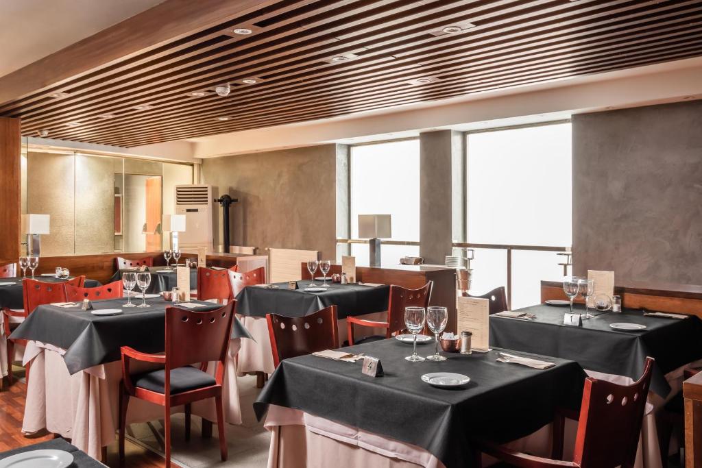 Un restaurante o sitio para comer en ALEGRIA President