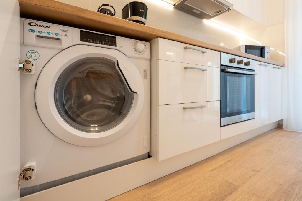 Seven Hills, Boutique Apartments - 8