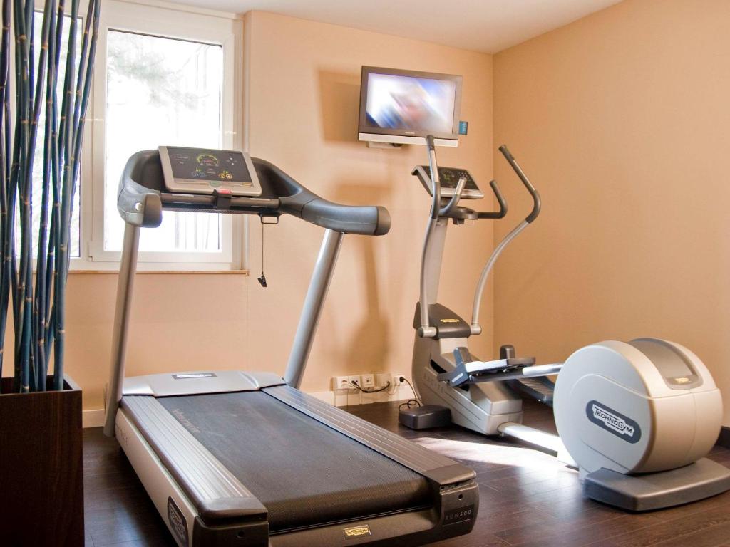 Fitness centrum a/nebo fitness zařízení v ubytování Novotel Nürnberg am Messezentrum