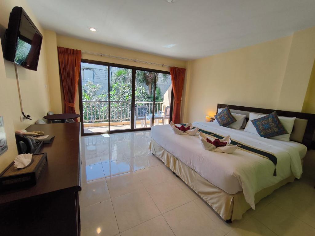 Seven Seas Hotel Patong Beach - 14