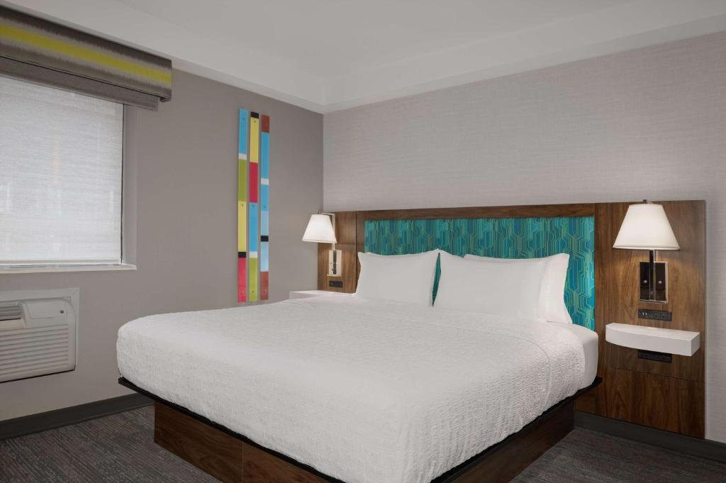 Hampton Inn & Suites by Hilton Toronto Downtown - Resim 29