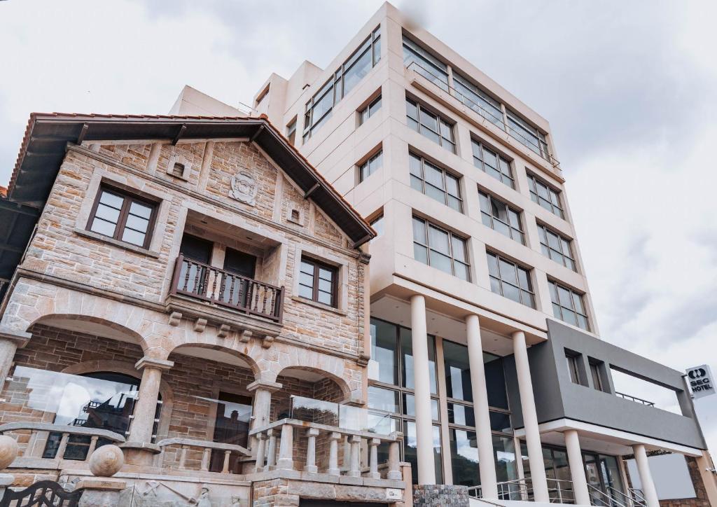 Budova, kde se hotel nachází