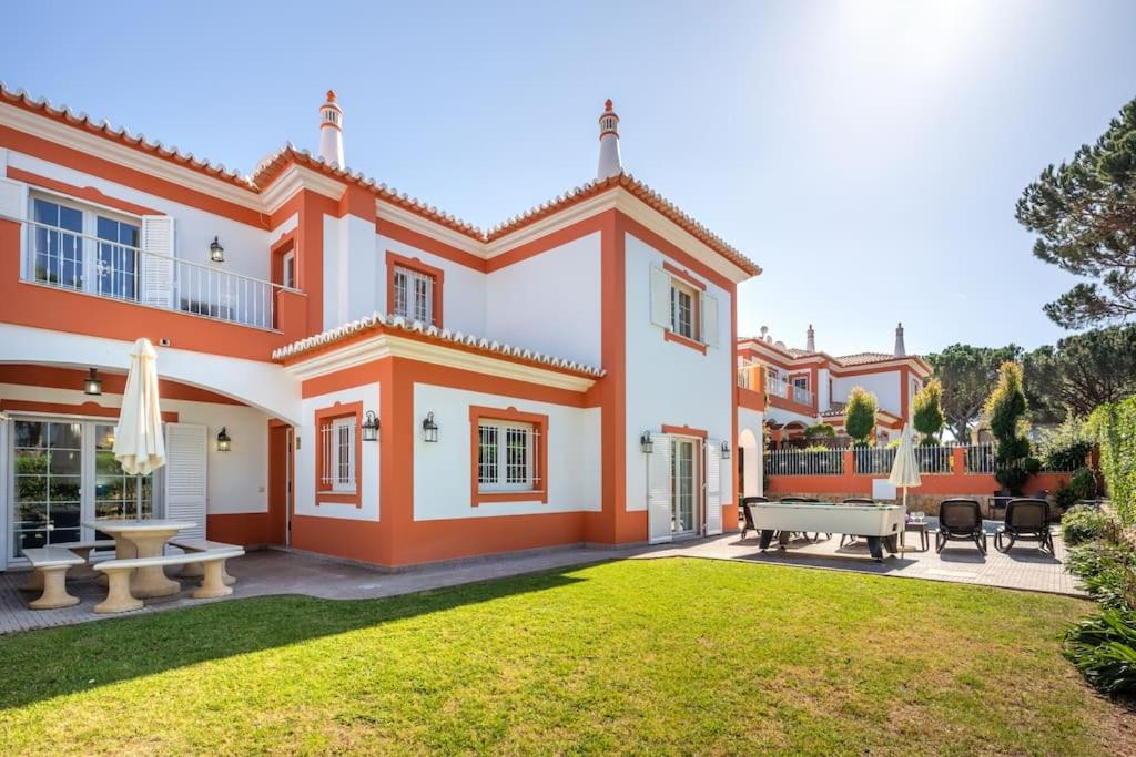 4 Bed Private Villa Ribeiro II with heated pool, garden, wi-fi