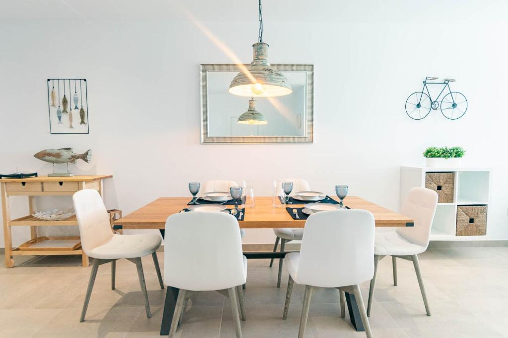 Fotografie z fotogalerie ubytování Modern Apartment in Cómpeta I v destinaci Cómpeta