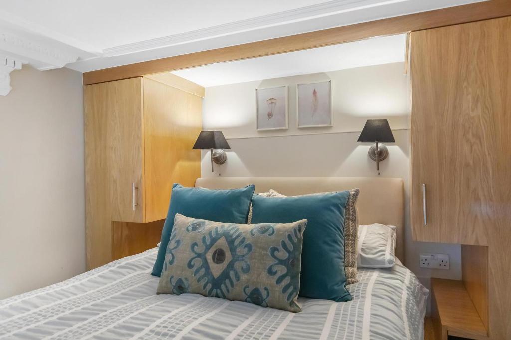 Stylish Studio in Kensington - One-Bedroom Apartment